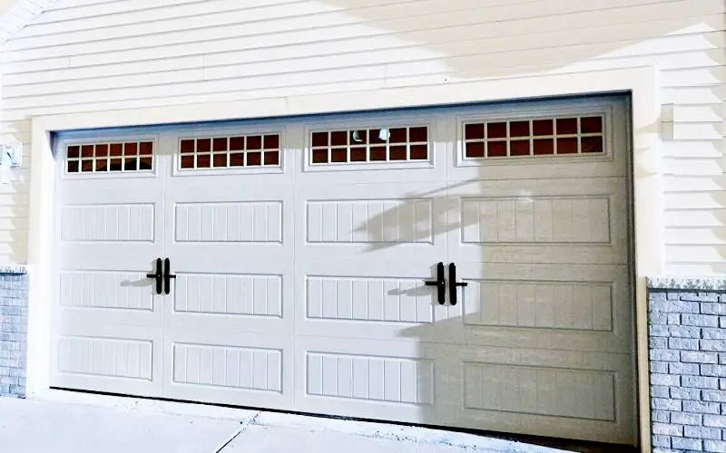 clopay garage doors colors