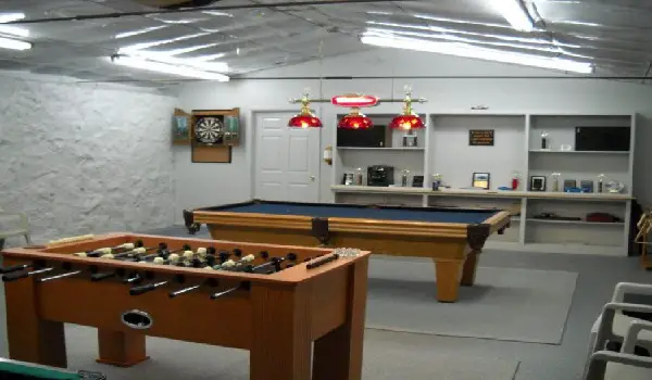gaming area garage
