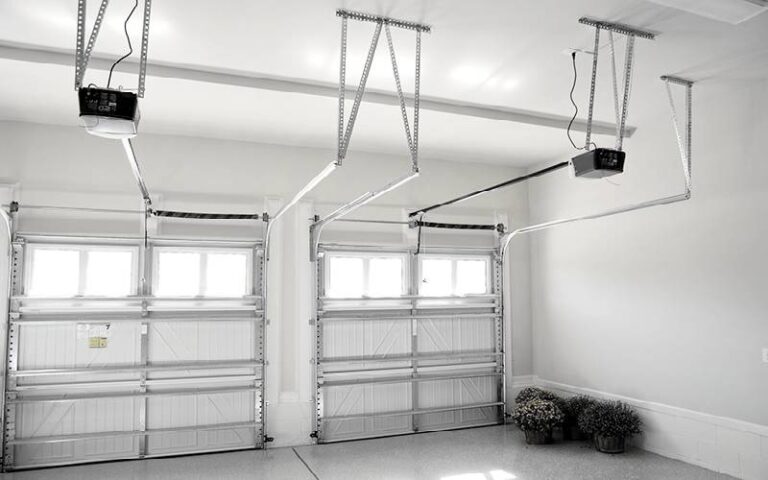 auto panel lift garage door