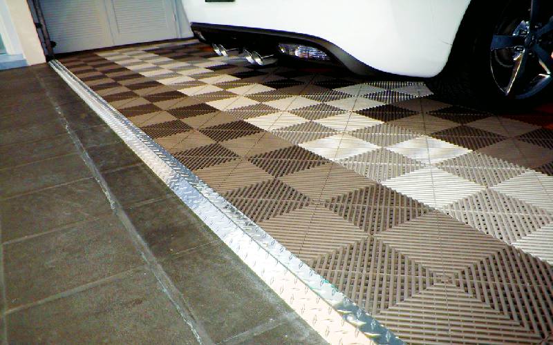 pvc garage flooring