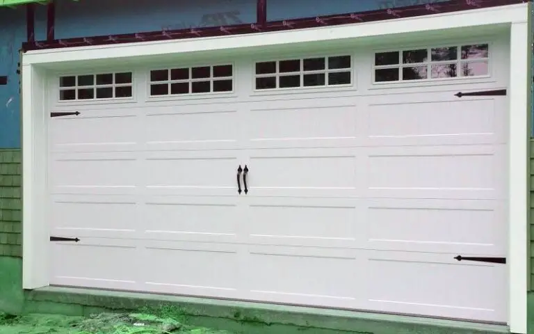 18x7 garage door