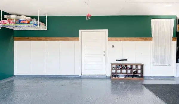 garage accent wall with tile