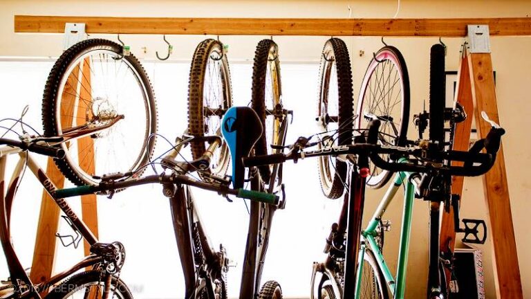 store bikes in the garage