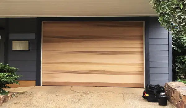 8x7 wood garage door weigh