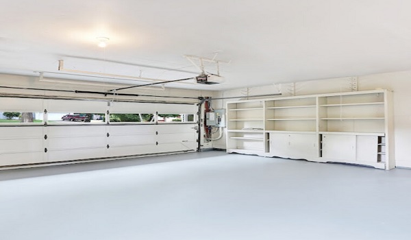 white metallic epoxy floor garage
