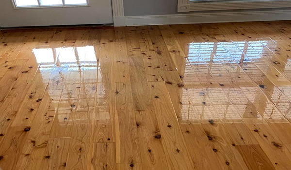 epoxy flooring over wood