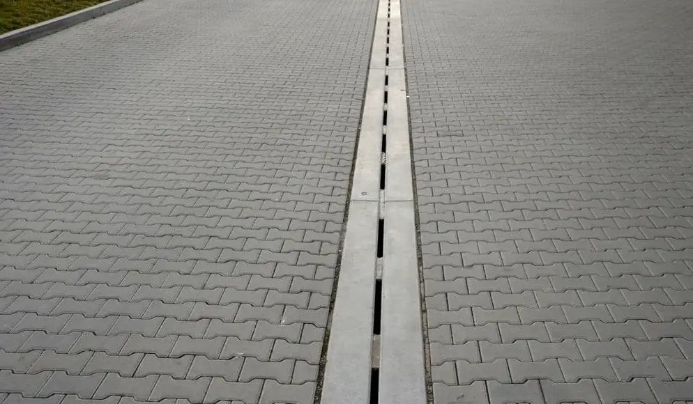 Slot Drain